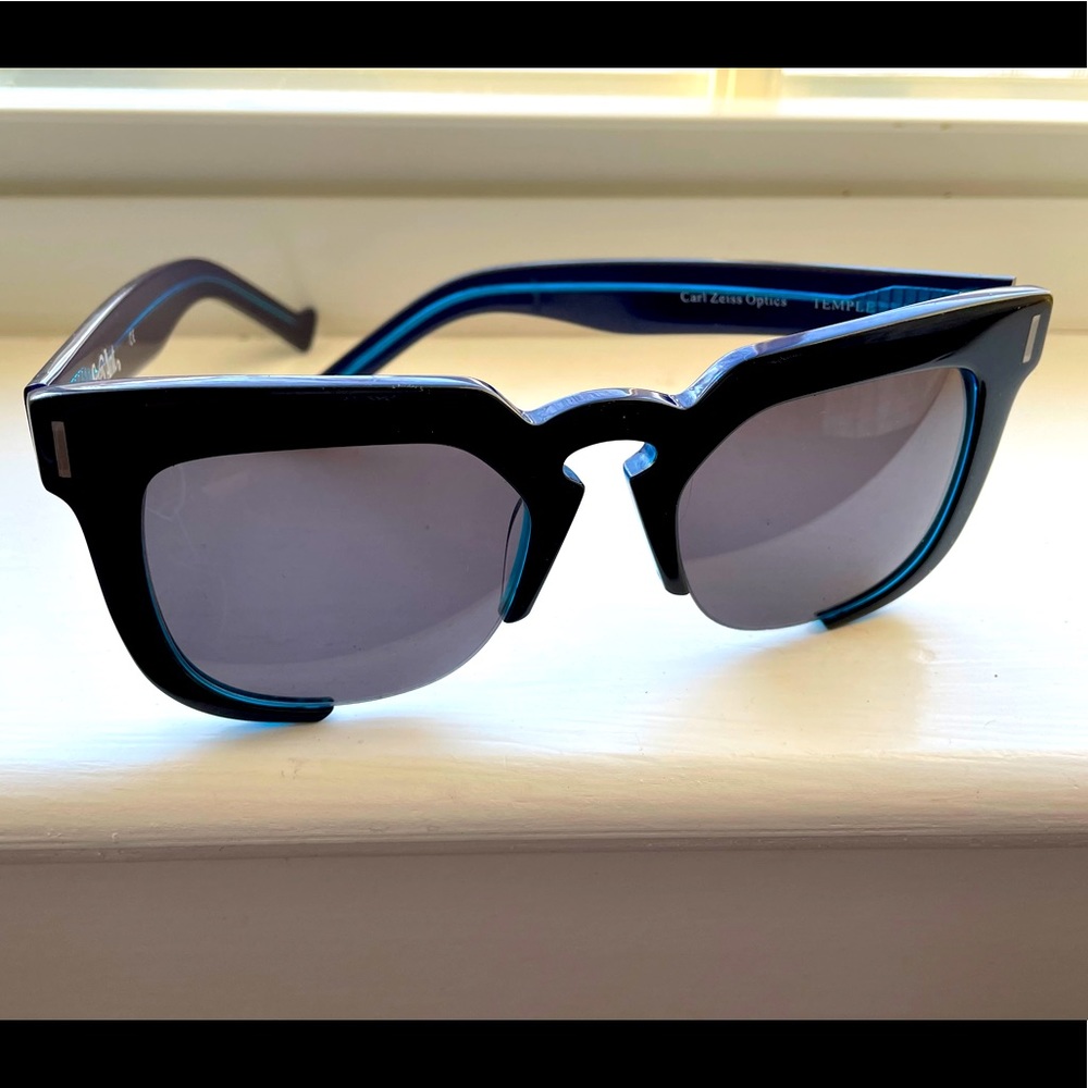 GREY ANT - large blue “Temple” sunglasses - w/case